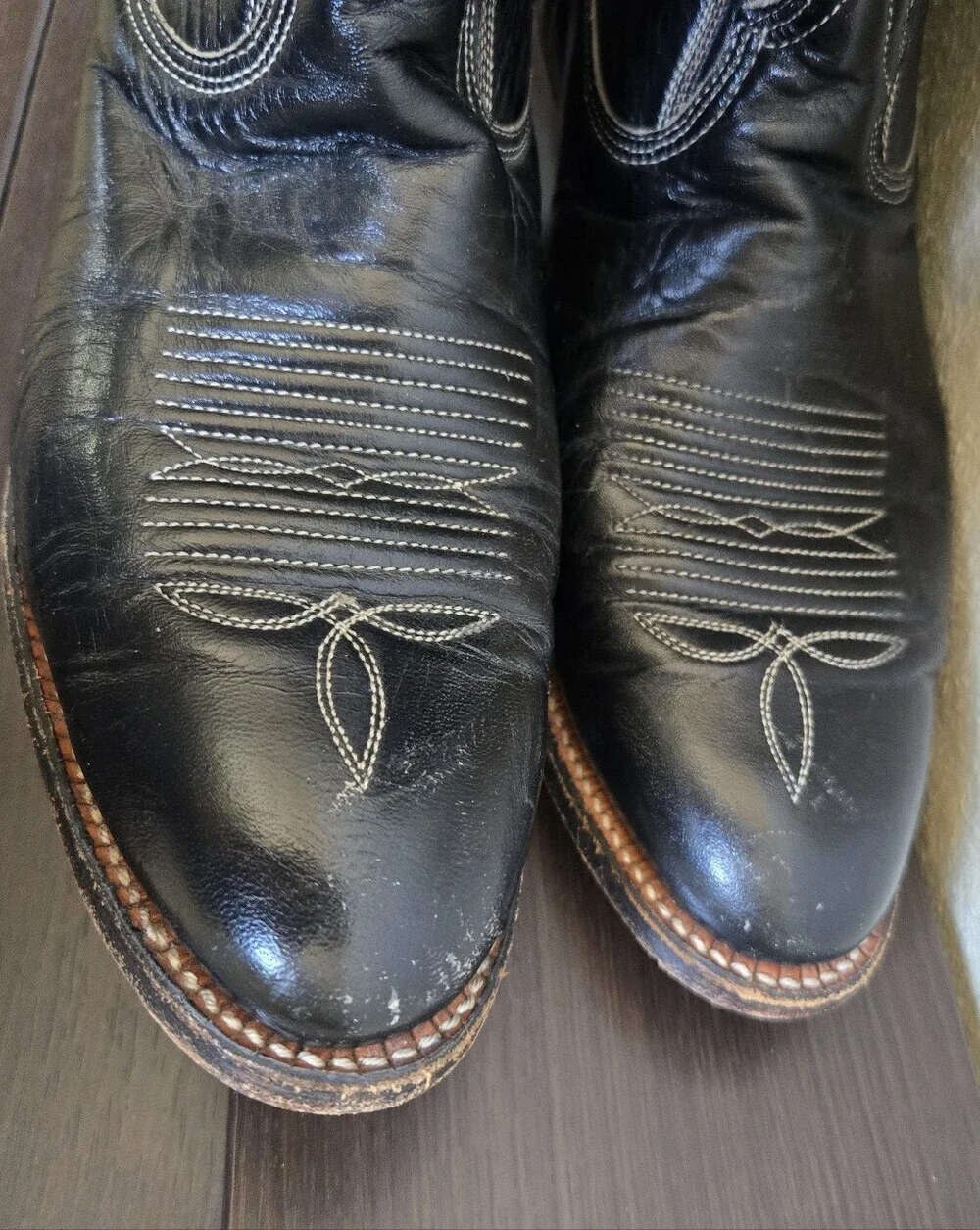 Vintage 80s Black Chris Romero cowbow boots 8